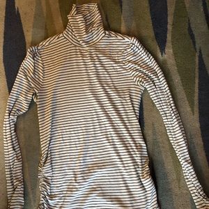 Maternity turtle neck